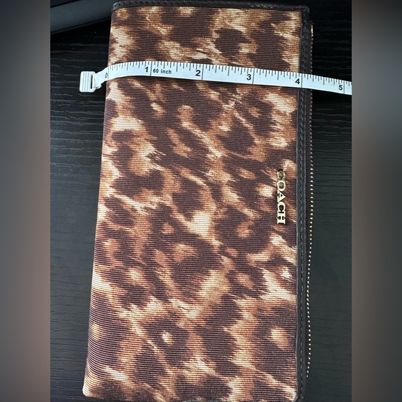 Leopard Print Coach Wristlet - Picture 4 of 7